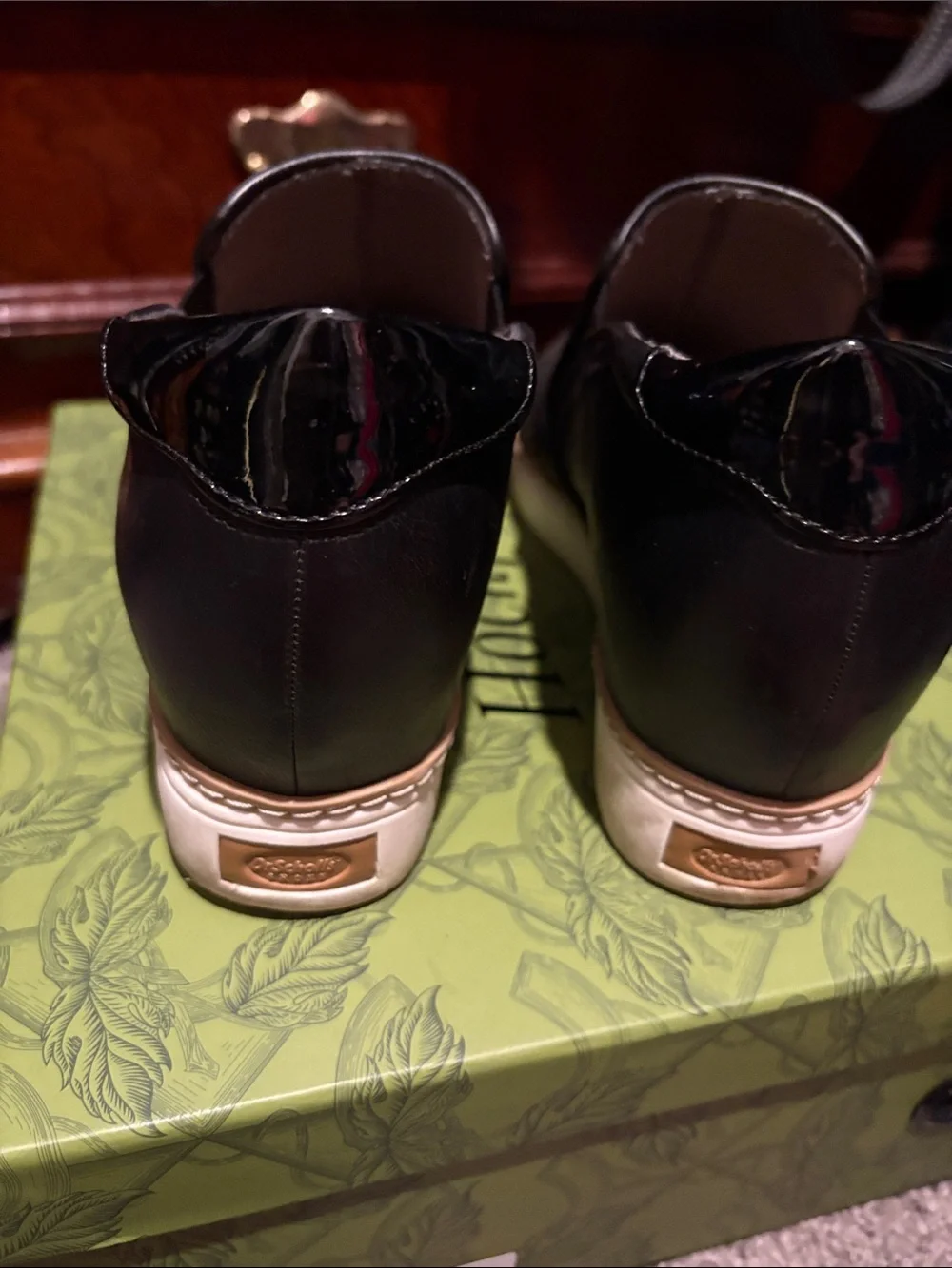Dr. Scholls slip design